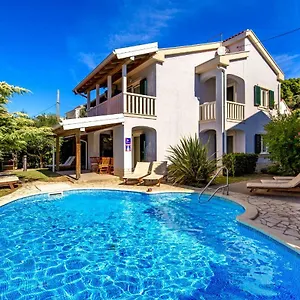 Villas Rab Banjol Apartment